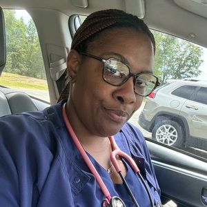 Meet your Posher, Diana